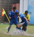 מדשדשים בשלוליות 