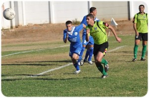 עידן אליאס (בירוק )במרוץ לכדור מול דור בלובל מנשר