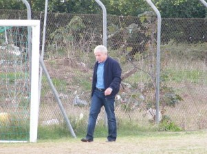 הצליח לזעזע. מנחם איריס (שמעון לוי)