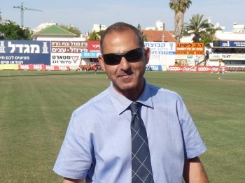 אלוף הפרטים הקטנים. ניסן מורד (גיא גולדפרב)