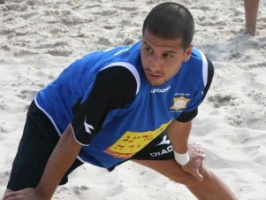 מגיע ללוד. יקיר שינה. (צילום: שלומי גבאי).