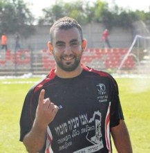 מועד עזאייזה מאושר בסיום המשחק.