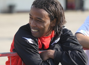 מחפש קבוצה. כפיר צוקול