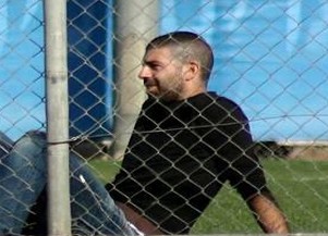 אלי ביטון. הגיע כהבטחה, שוחרר בהנחתה. (רועי אסרף)