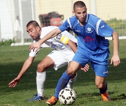 היימן מהשקמה (בכחול)בורח מסבג.