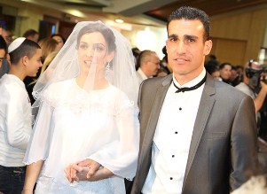 אלון וענבל בדרך לחופה 