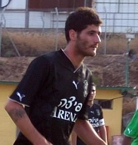 שלום עקיבא. 