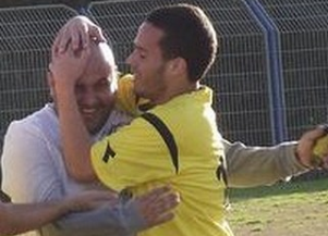 שניידרמן וספיר .