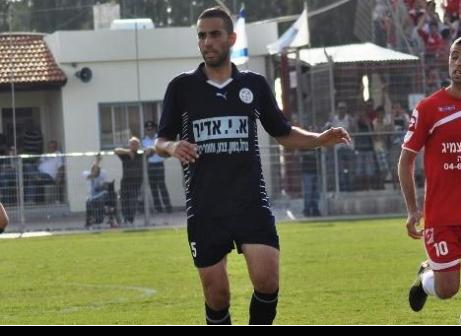 בינתיים מסרב להצעה. יובל שוואט