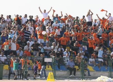 אוהדי מלאכי. 