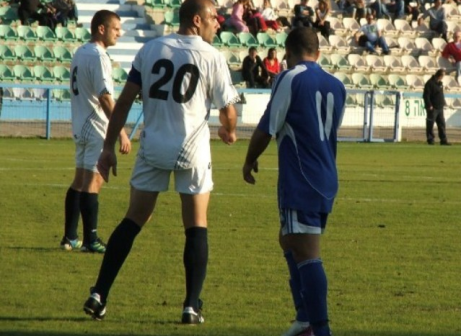 צפוי להיות משוחרר. פלאש (בלבן)