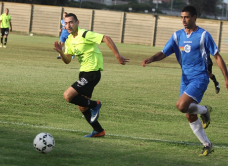 חגג נגד האקסית. ג'נח (בכחול. שלומי גבאי)