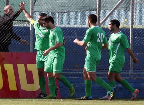 קרגולה חוגג שלושער. שוב בראש טבלת מלך השערים