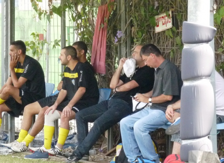 הציעו להם לשחק 35 על 35. אנשי ראש העין