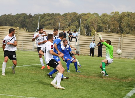 אליעז שושן כובש מול מעלות ומשאיר את אולגה בתמונה