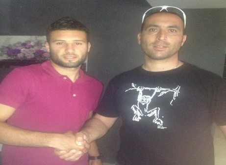 נאג'ר ורחמים במעמד החתימה