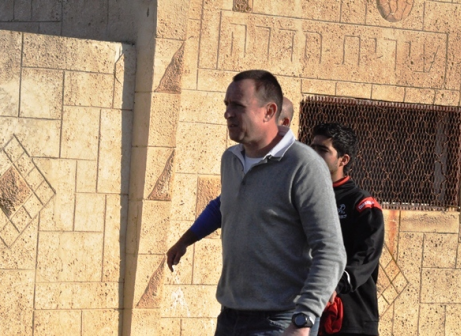 נמצא בתמונה. בניה (מוחמד חאדר אניס)