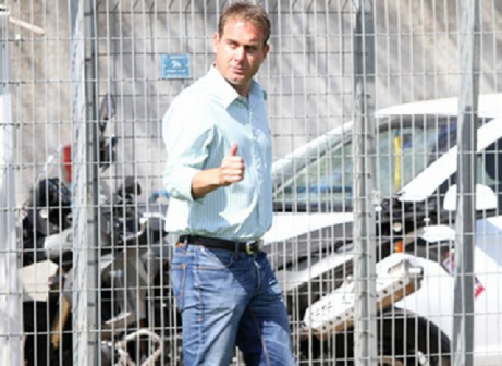 מחכים כמו כולם לטוטו. קשטן 