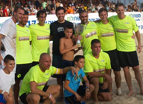 כוכבי ערוץ הספורט ודאבל פס שמרו על התואר.