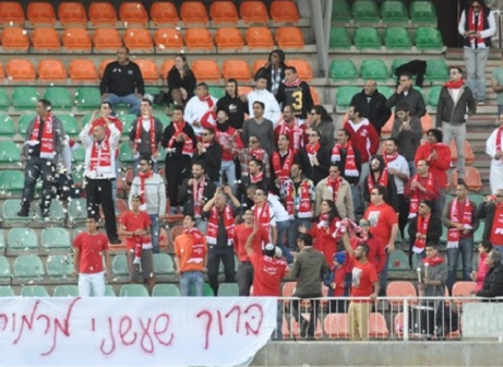 לא באצטוני - לא באים. אוהדי מרמורק (לירן דורף)
