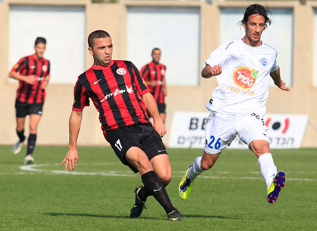 יהודה ז'אנו באדום (באדיבות: וואלה)