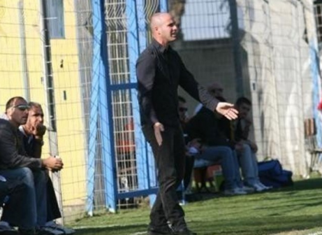 אילון שווגר . יחזור לקווים?