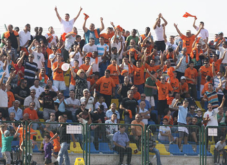 אוהדי מלאכי, זועמים!!!!