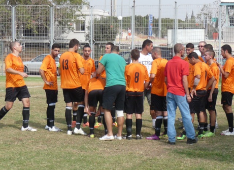 השקמה בשישי. שחקני מ.ס. נתניה 