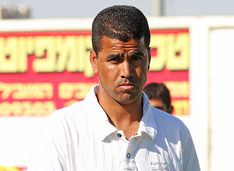 אסר על שחקניו להתראיין, אזברגה (באדיבות: וואלה)