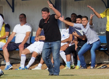 לא מודאג. אביטן (לירן דורף)