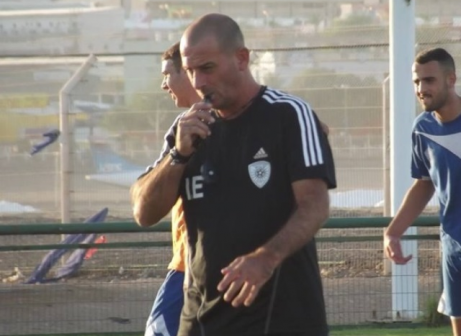 עוכב לחקירה. אטלי (צילום: פרנסיסקו דיסטסיו)