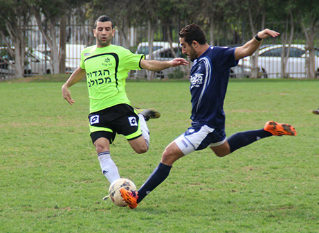 שפשה בועט (צילום: עודד חסין)