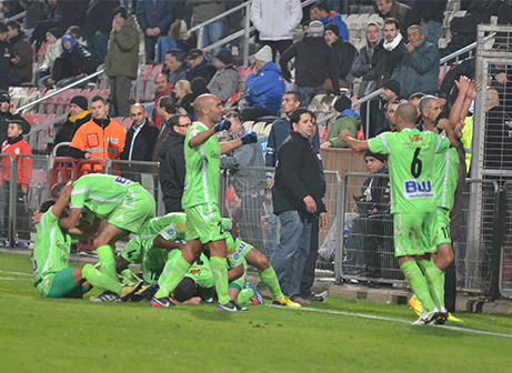 שחקני אחי נצרת (צילום: ארנון לוי)