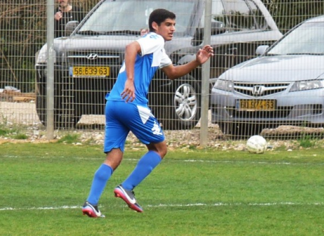 נזרק מהקבוצה. מיעארי במדי אילת