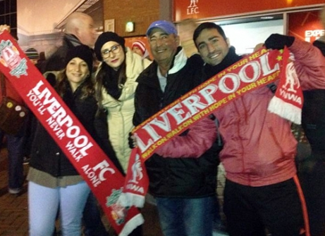 משפחת חפץ, גילי, אבא אלי והאחיות טלי וגבי באנפילד למען אימם ז