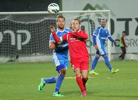 בוקסנבאום מהפועל רמת גן וגיא אבנד מראשון לציון, קרבות תחתית העונה? (לירן דורף)