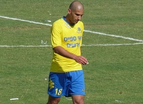 אורי קרגולה