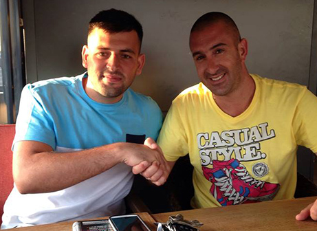 שרון סויסה (מימין) יחד עם המאמן החדש רומן זולו