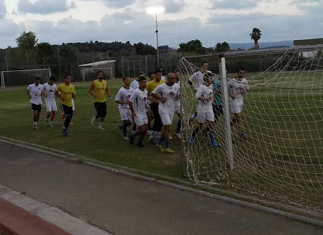 שחקני דליה באימון