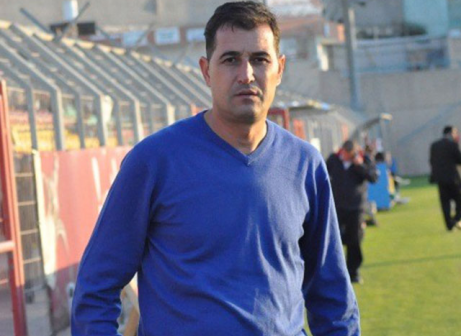 מאמנה של באר שבע, אבי בוחבוט (חאדר אניס)