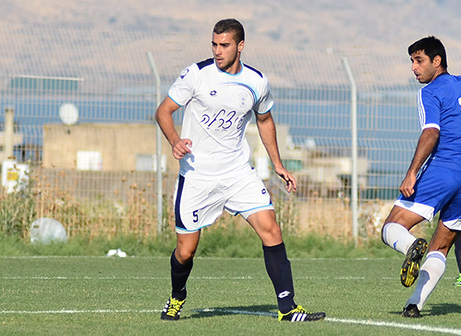 חוזר הביתה. מכלוף (ארנון לוי)