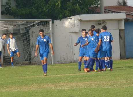 מקום ראשון. שחקני אונו חוגגים (אלי שמואלי)