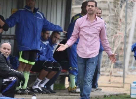 על שהוא באבל, יגיע להדריך את שחקניו. דנינו