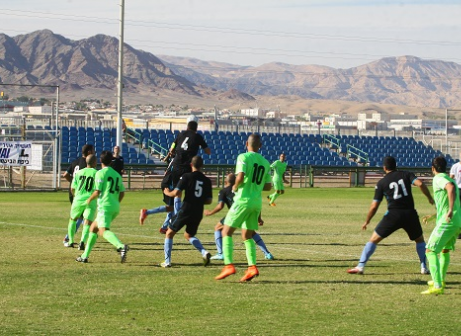 דרבי הבנקים וברקע הנוף המרהיב. לאומי מול דיסקונט (שלומי גבאי)