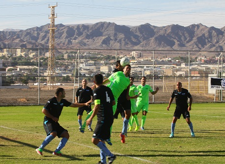 הפעם זה חייב להיגמר בהכרעה. לאומי ודיסקונט במשחק הראשון (שלומי גבאי)