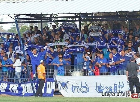 מי האוהד ששרק מהיציע? הקהל של שעריים (קובי רוזן)