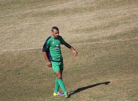 לא השאיר פירור לחברים. מוחמד עוואד (מחמוד אבו ליל)