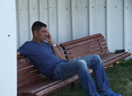 להחזיר את הביטחון לשחקנים. יעקב הילל (אלירן ברנשטיין)