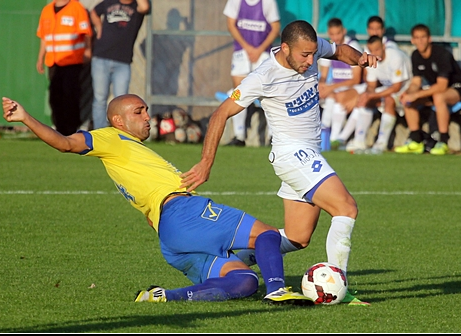 ז'אן במשחקו האחרון ביבנה מתקל את דבורה אתמול בנס ציונה (לירן דורף)