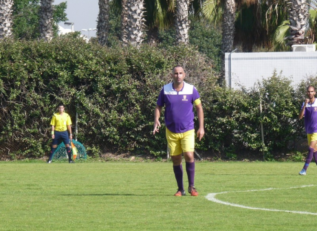 עלייה עשירית העונה? מוסא בן חיים במדי יניב חולון (אלי שמואלי)